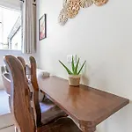 Appartement Champs-élysées Cosy Paris