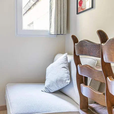 Champs-elysees Cosy Apartamento *